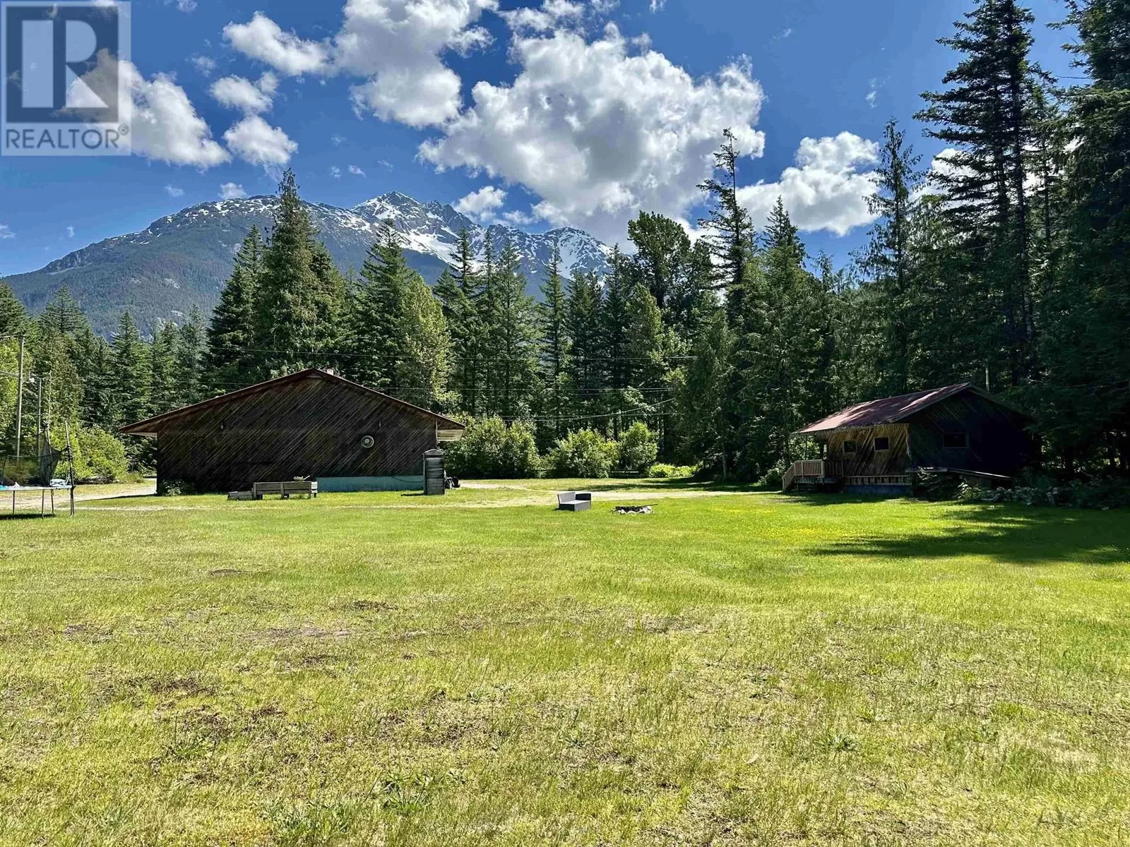 House for rent: 2498 S Douglas Drive, Hagensborg, British Columbia V0T 1H0