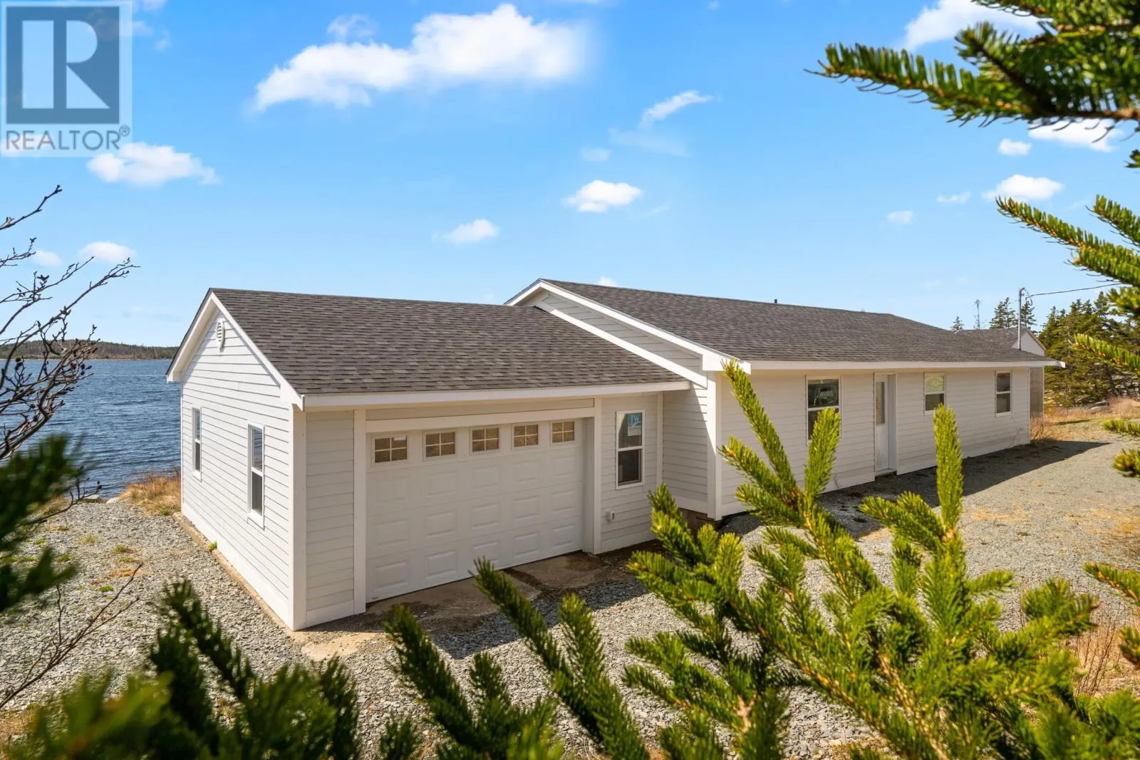 House for rent: 24986 Highway 7, Port Dufferin, Nova Scotia B0K 2R0