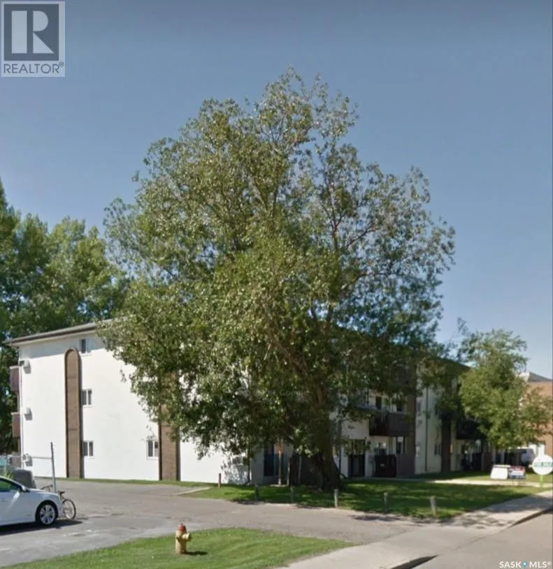 Apartment for rent: 25 2309 17th Street W, Saskatoon, Saskatchewan S7M 4R1