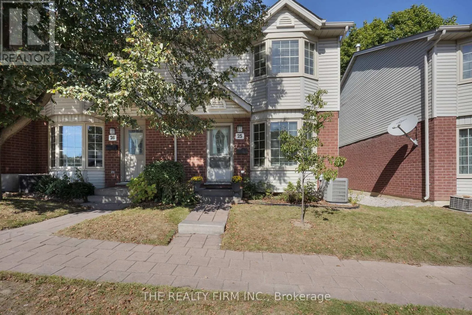 Row / Townhouse for rent: 25 - 70 Chapman Court, London North, Ontario N6G 4Z4