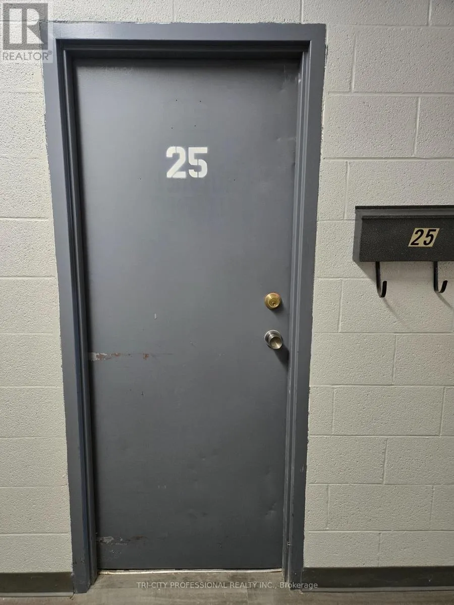 Multi-Tenant Industrial for rent: 25 - 8 Melanie Drive, Brampton, Ontario L4T 4K9