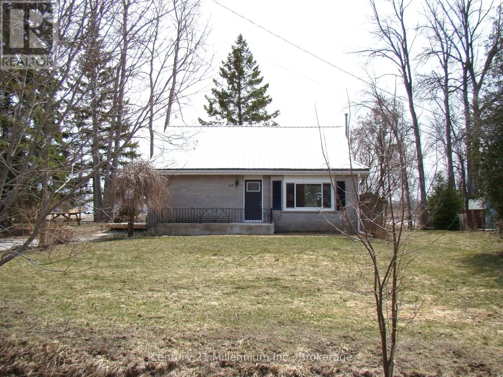 House for rent: 25 Ayling Reid Court, Wasaga Beach, Ontario L9Z 2G5