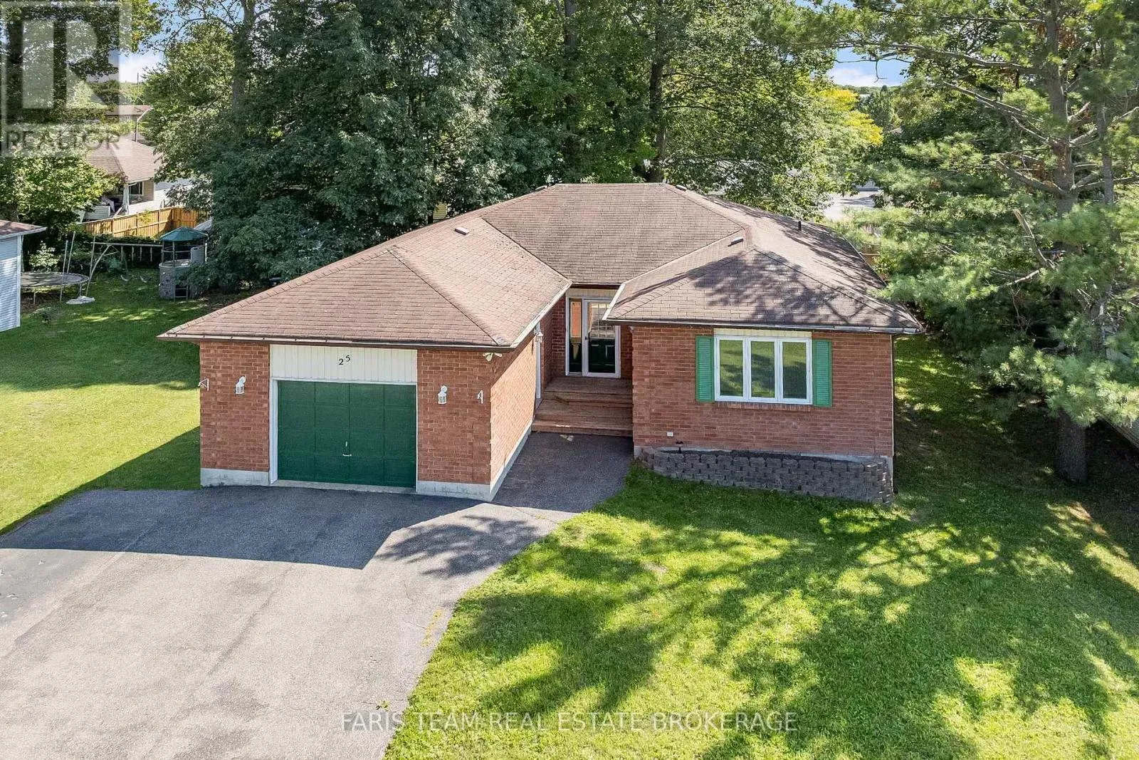 House for rent: 25 Bridle Road, Penetanguishene, Ontario L9M 1J5