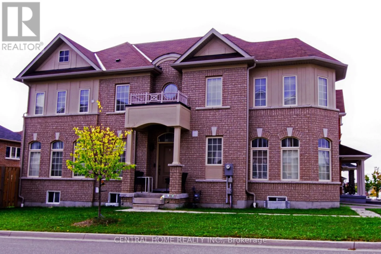 House for rent: 25 Camilleri Road, Ajax, Ontario L1Z 0T2