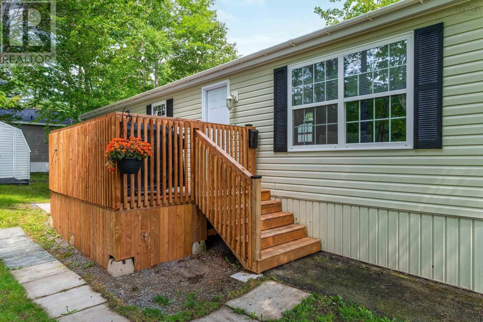 Mobile Home for rent: 25 Champlain Avenue, Middle Sackville, Nova Scotia B4E 3B2