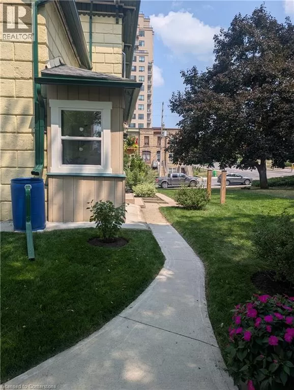 House for rent: 25 Courtland Avenue E Unit# Basement, Kitchener, Ontario N2G 2T4