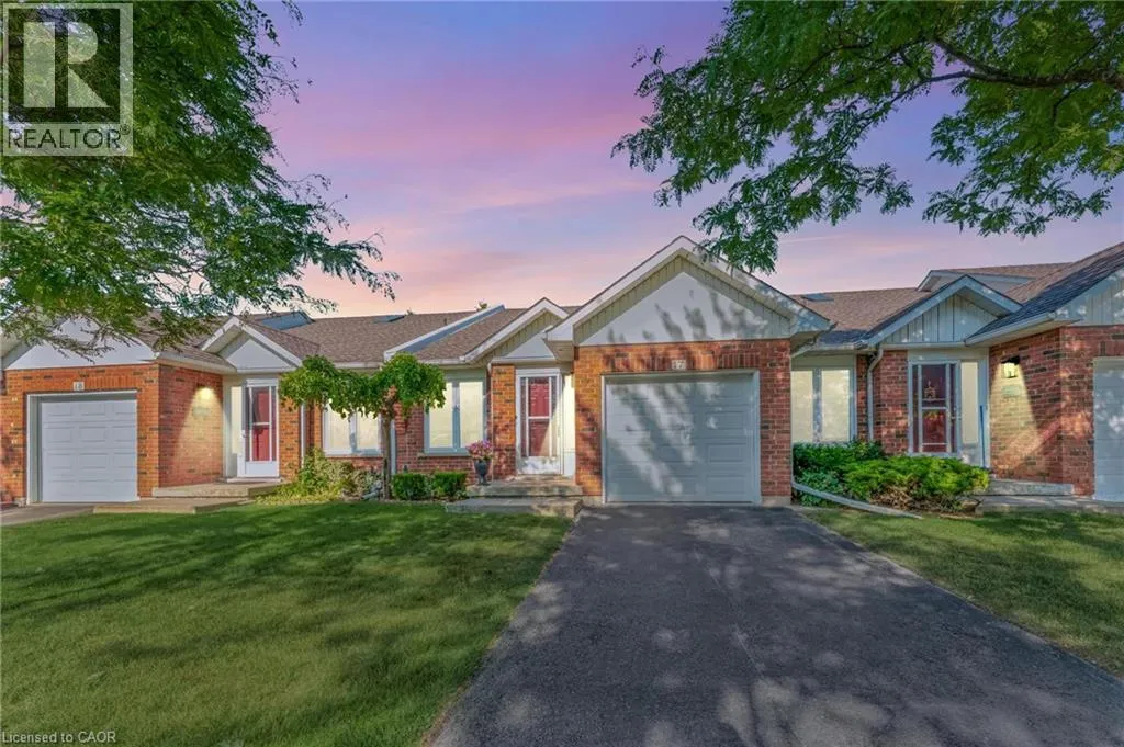 Row / Townhouse for rent: 25 Kitty Murray Lane Unit# 17, Ancaster, Ontario L9K 1L3