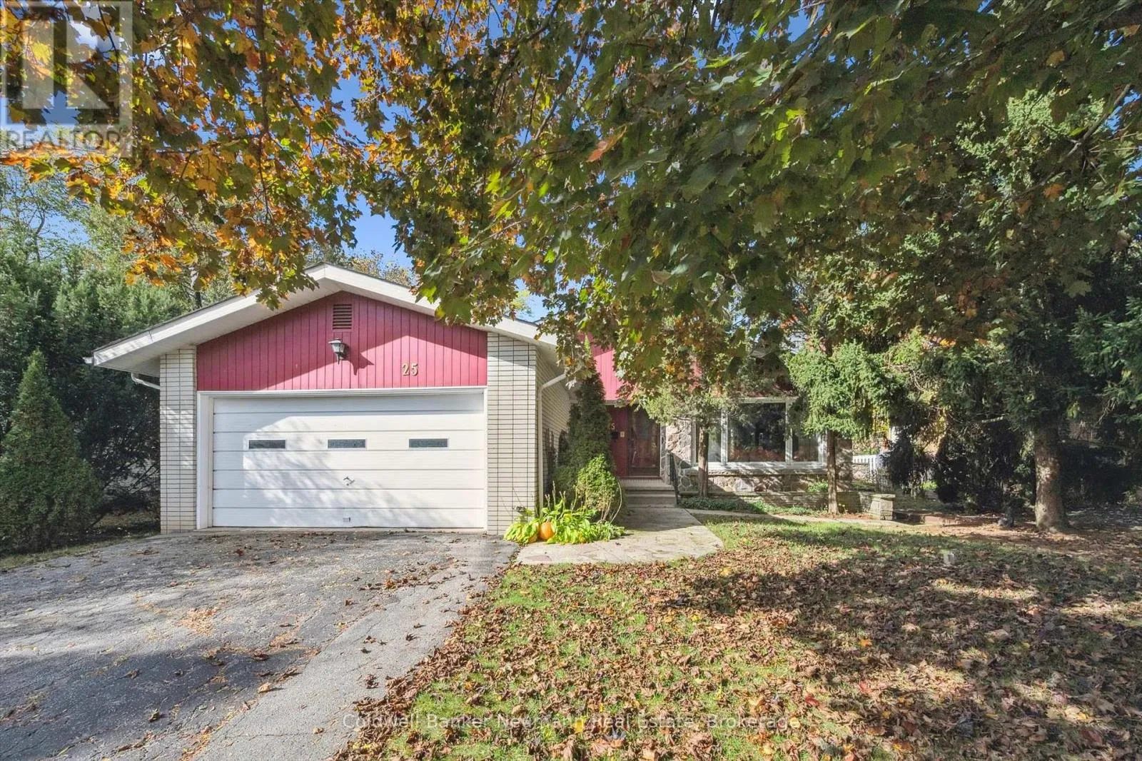 House for rent: 25 Oak Street, Guelph, Ontario N1G 2N1