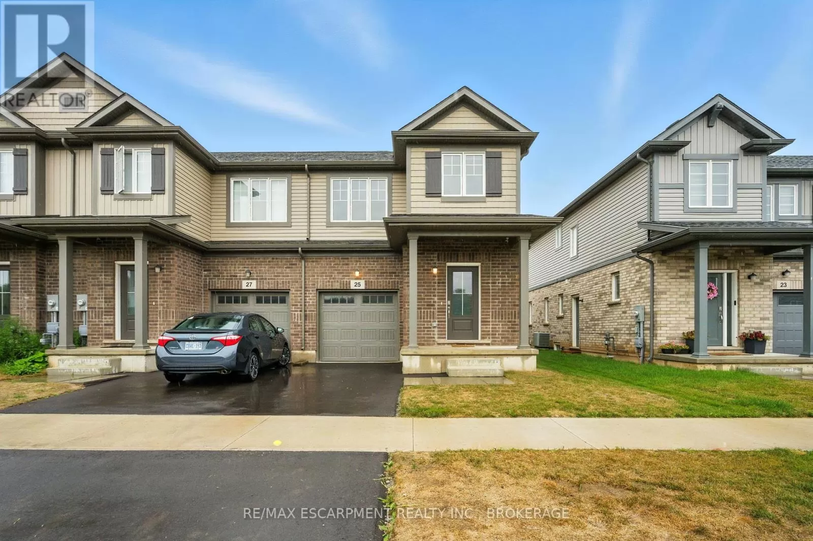 Row / Townhouse for rent: 25 Saffron Way, Pelham, Ontario L0S 1E1