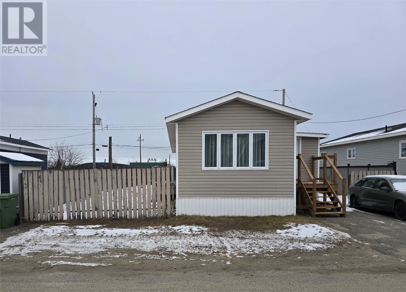 House for rent: 25 Walsh Avenue, Wabush, Newfoundland & Labrador A0R 1B0