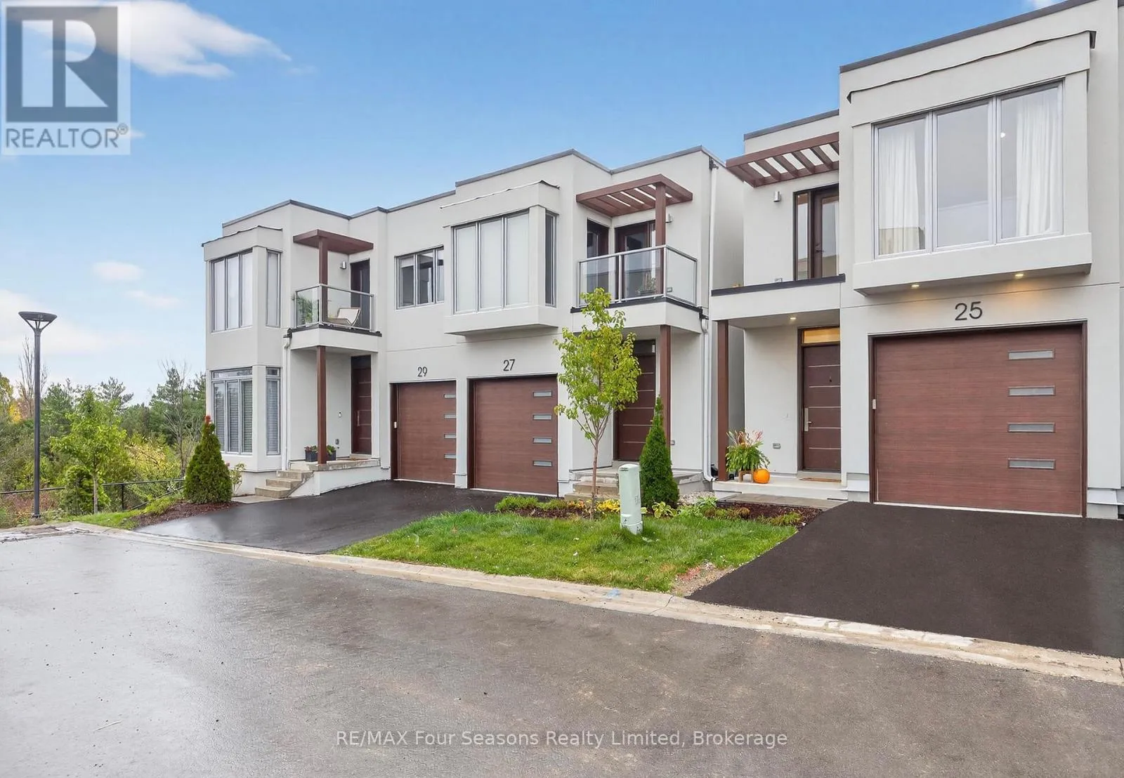 House for rent: 25 Waterview Lane, Blue Mountains, Ontario N0H 2P0