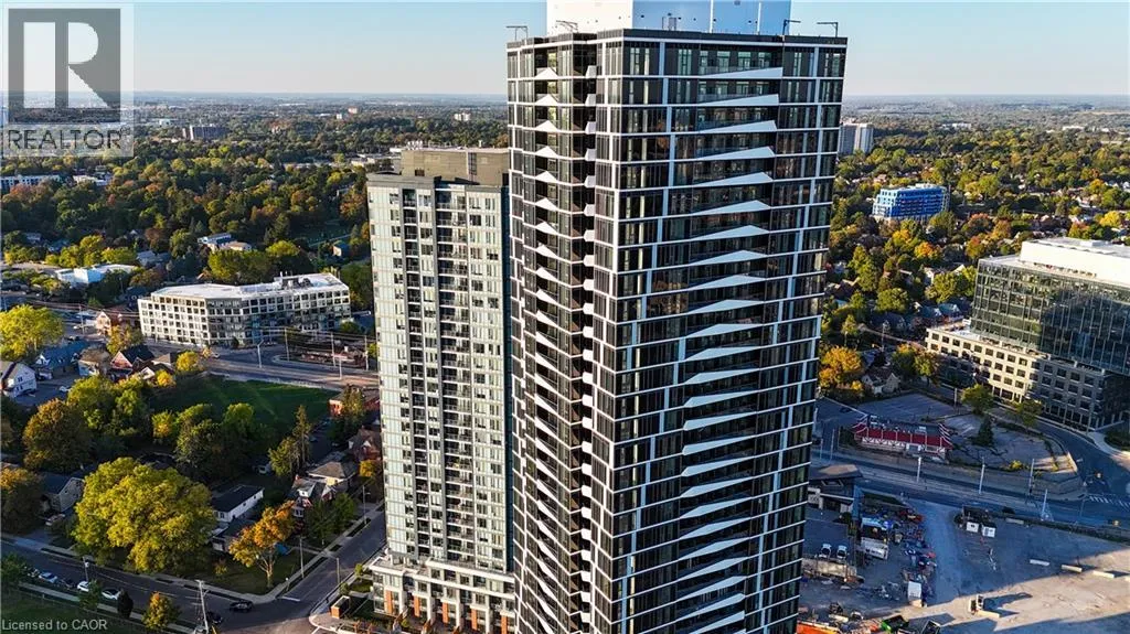 Apartment for rent: 25 Wellington Street S Unit# 1602, Kitchener, Ontario N2G 0G5