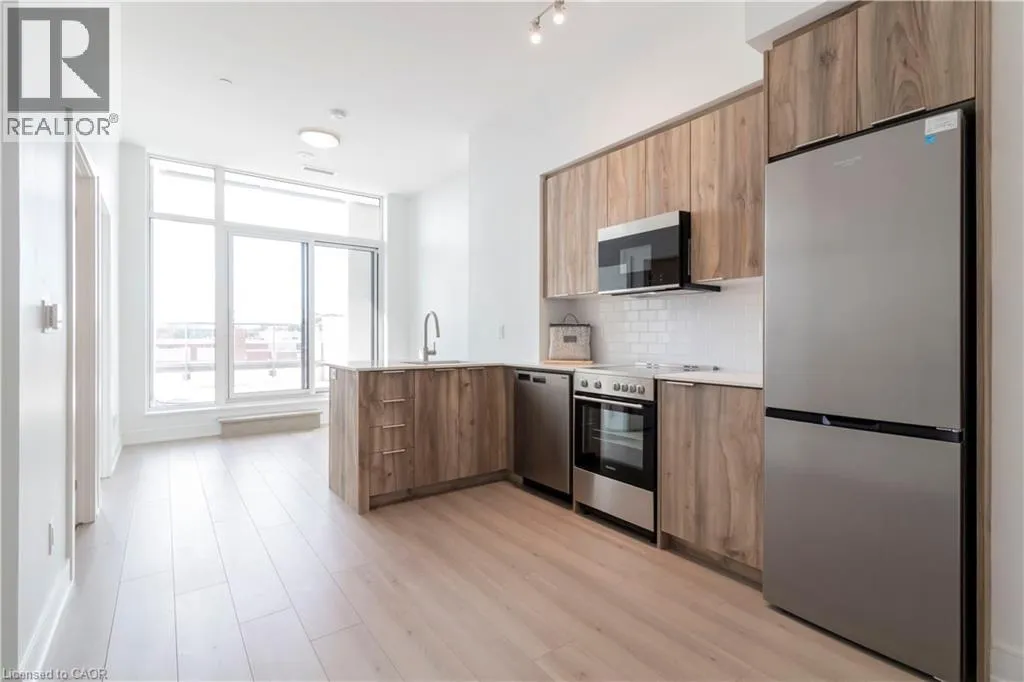 Apartment for rent: 25 Wellington Street S Unit# 304, Kitchener, Ontario N2G 0G5