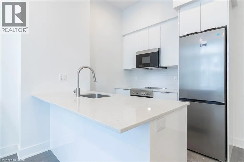 Apartment for rent: 25 Wellington Street S Unit# 307, Kitchener, Ontario N2G 0G5