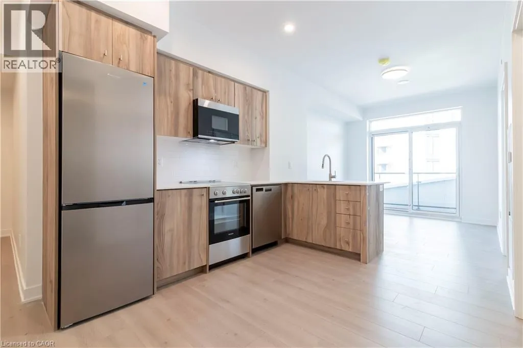 Apartment for rent: 25 Wellington Street S Unit# 608, Kitchener, Ontario N2G 0G5