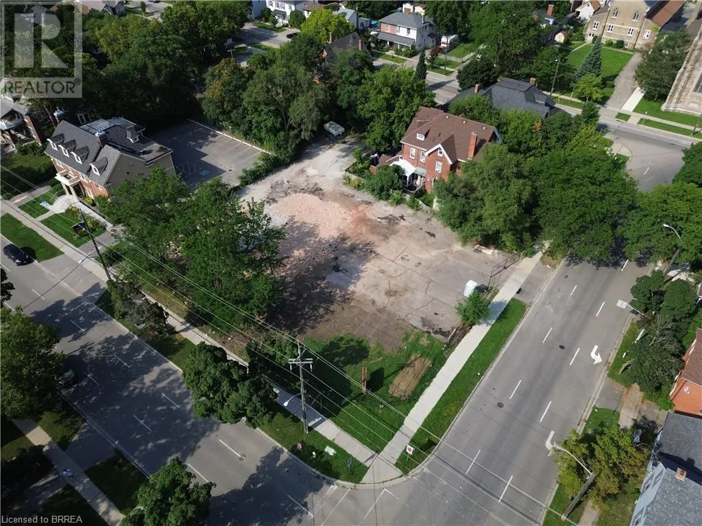 25 William Street, Brantford, Ontario N3T 3K4