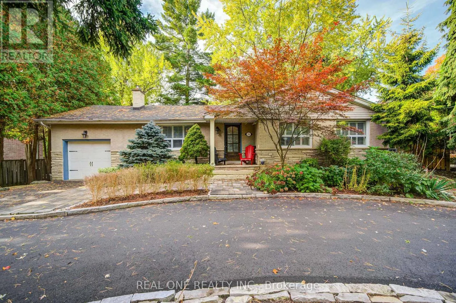 House for rent: 250 Belvenia Road, Burlington, Ontario L7L 2G4