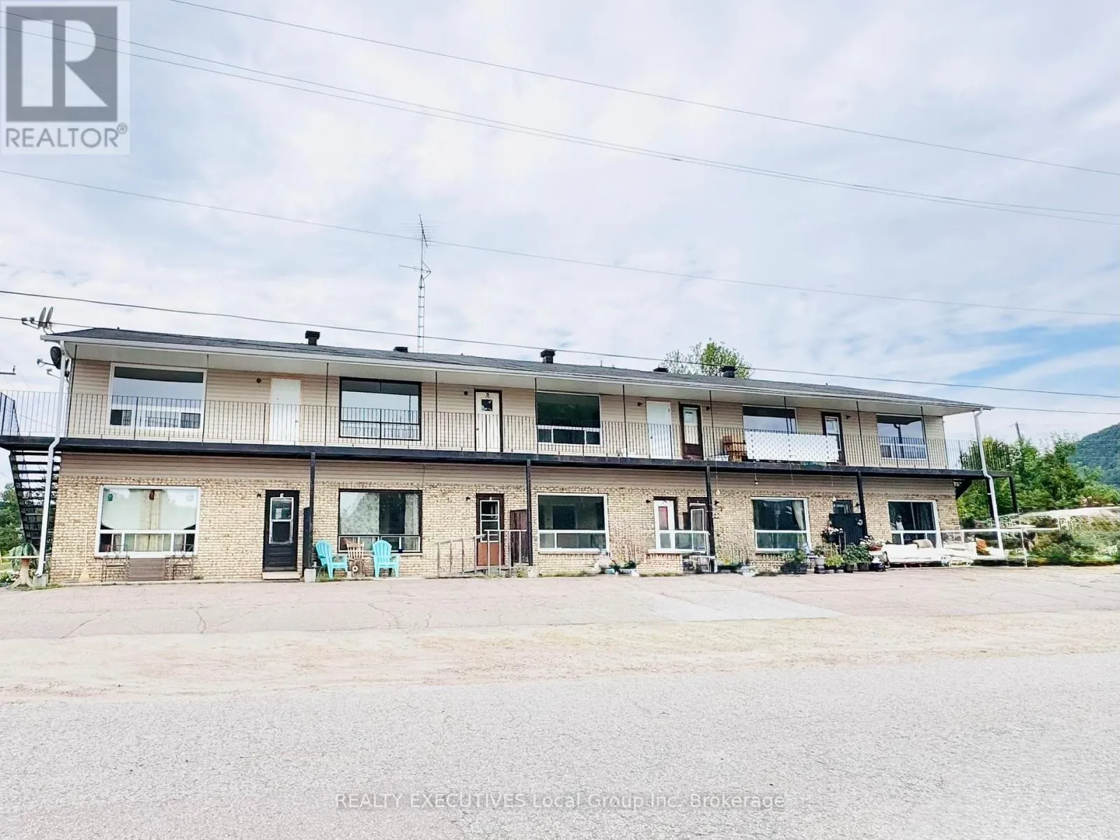 Other for rent: 250 Champlain Street, Mattawa, Ontario P0H 1V0