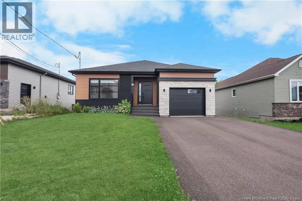 House for rent: 250 Freeman Street, Moncton, New Brunswick E1E 0H8