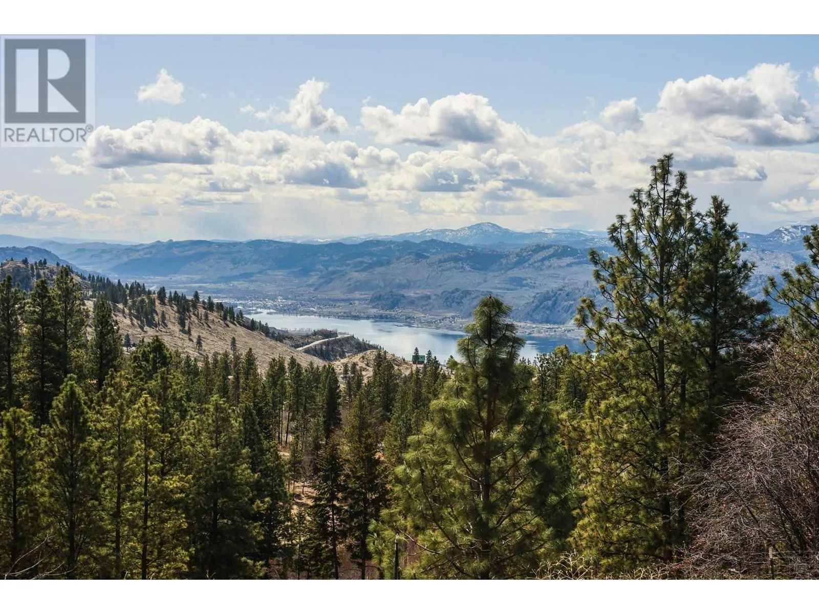 Other for rent: 250 Longjoe Road, Osoyoos, British Columbia V0H 1V6