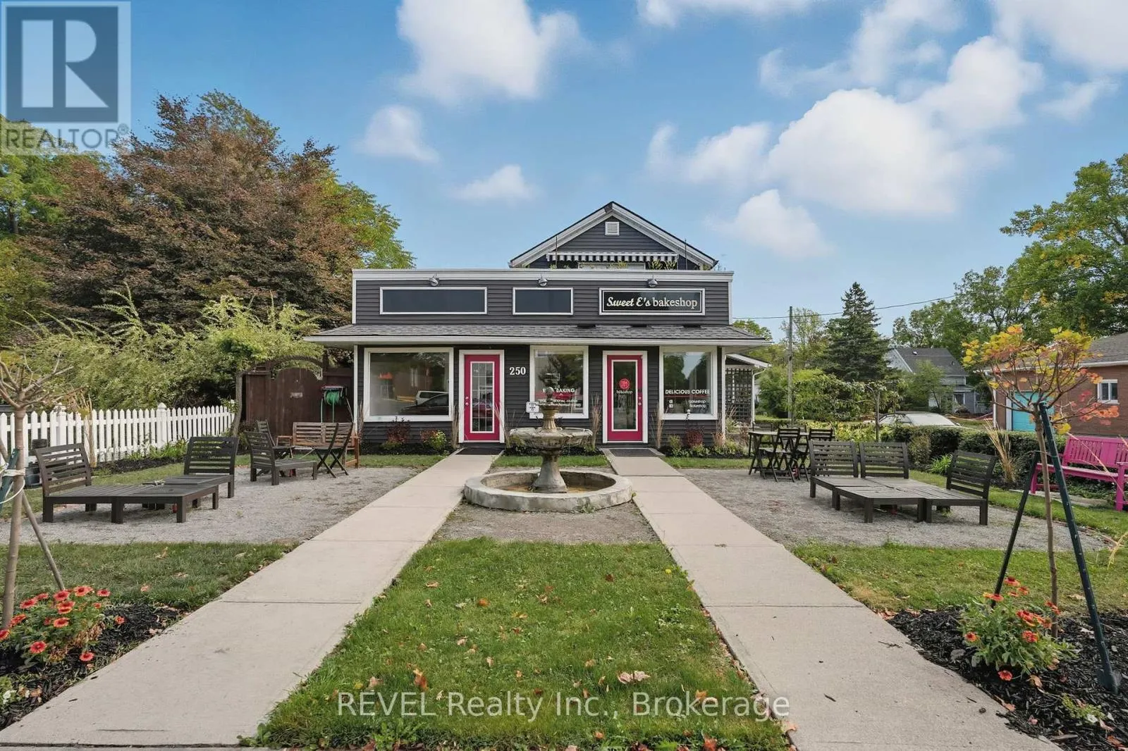 250 Ridge Road N, Fort Erie, Ontario L0S 1N0