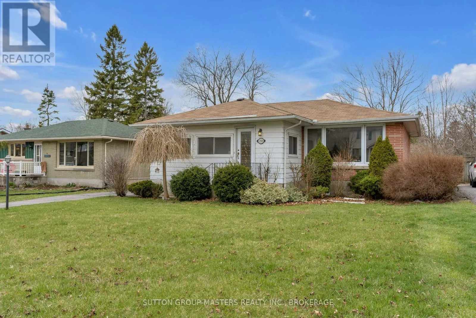 House for rent: 250 Yonge Street, Kingston, Ontario K7M 1G5