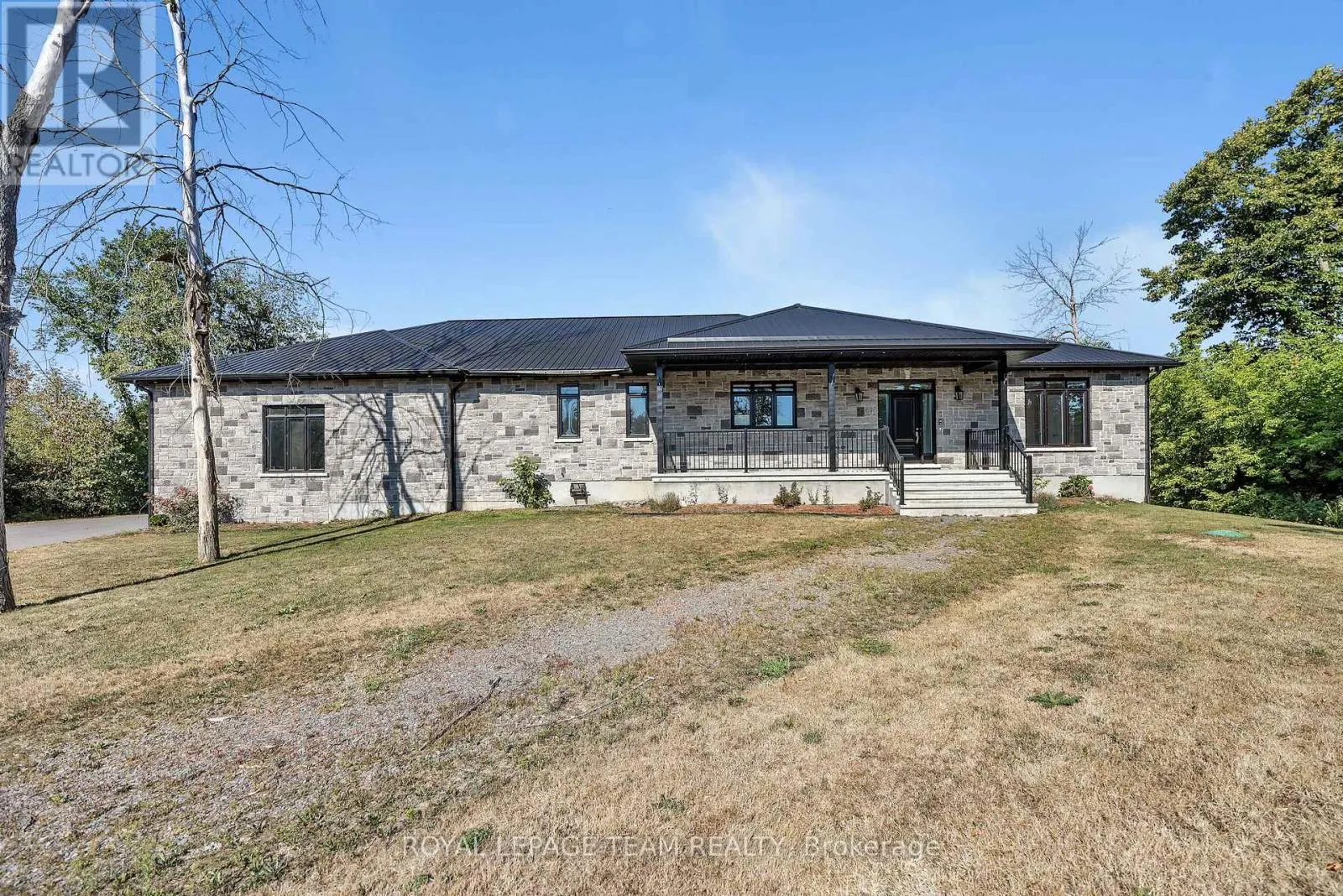 House for rent: 2500 Kearns Way, Ottawa, Ontario K4P 1R9