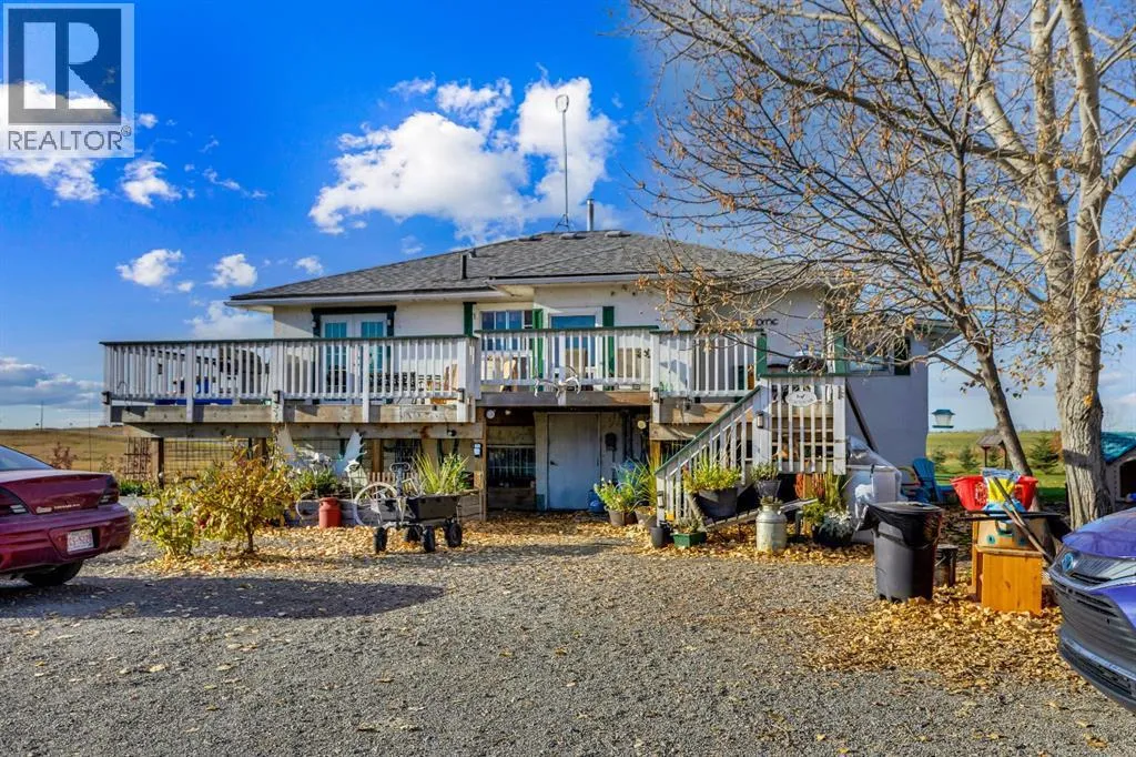 House for rent: 250077 Range Road 261 Road, Rural Wheatland County, Alberta T1P 0T4