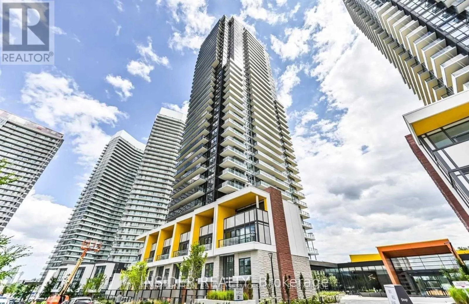 Apartment for rent: 2501 - 95 Mcmahon Drive, Toronto, Ontario M2K 0H2