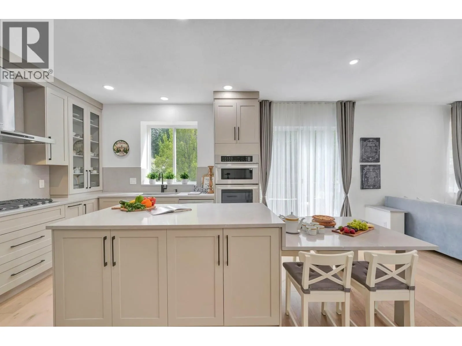 House for rent: 2501 Mica Place, Coquitlam, British Columbia V3E 3K7