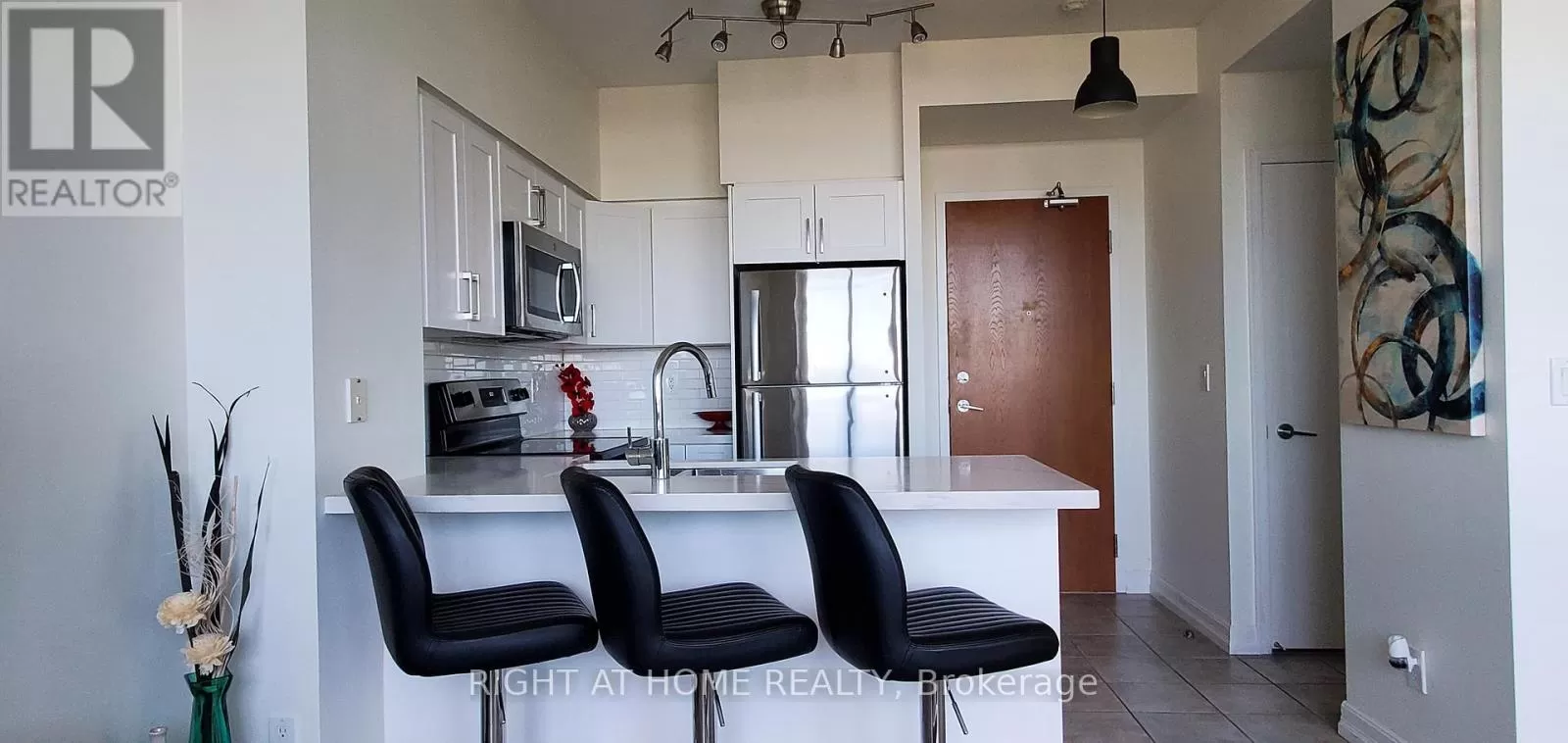 Apartment for rent: 2502 - 219 Fort York Boulevard, Toronto, Ontario M5V 1B1