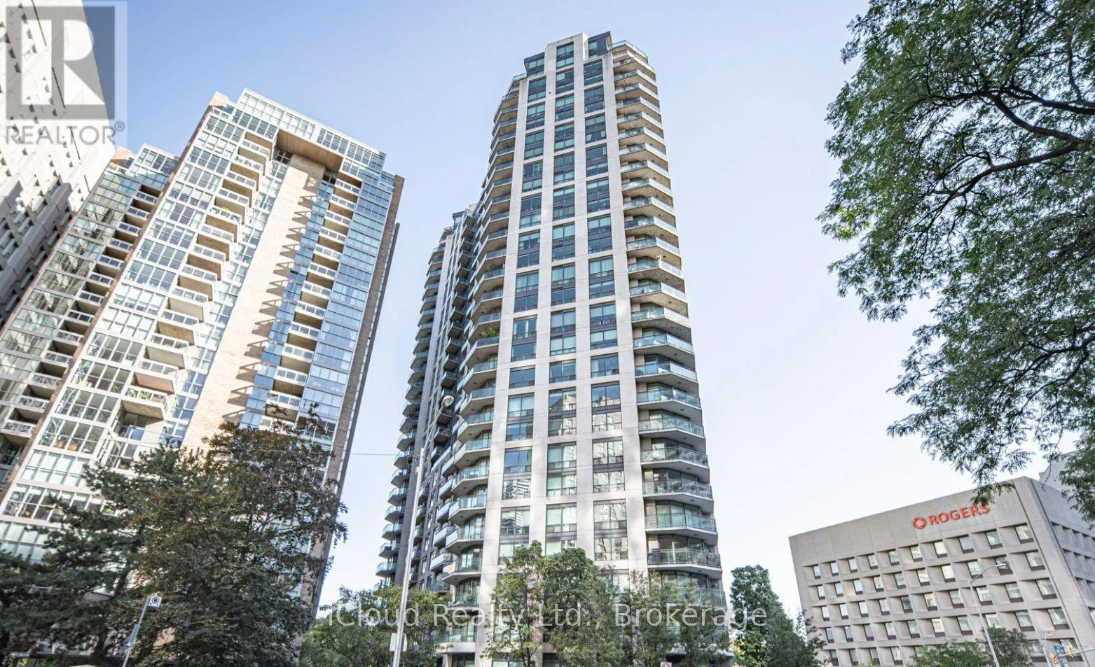 Apartment for rent: 2507 - 300 Bloor Street E, Toronto, Ontario M4W 3Y2