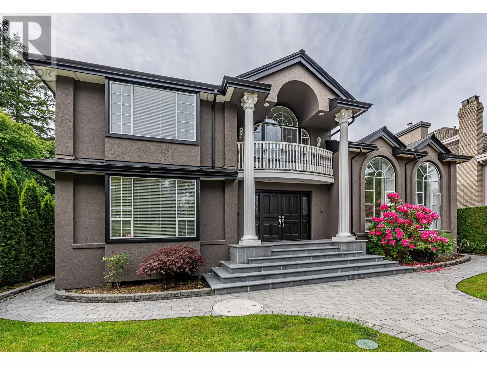 House for rent: 2508 W 34th Avenue, Vancouver, British Columbia V6N 2J2