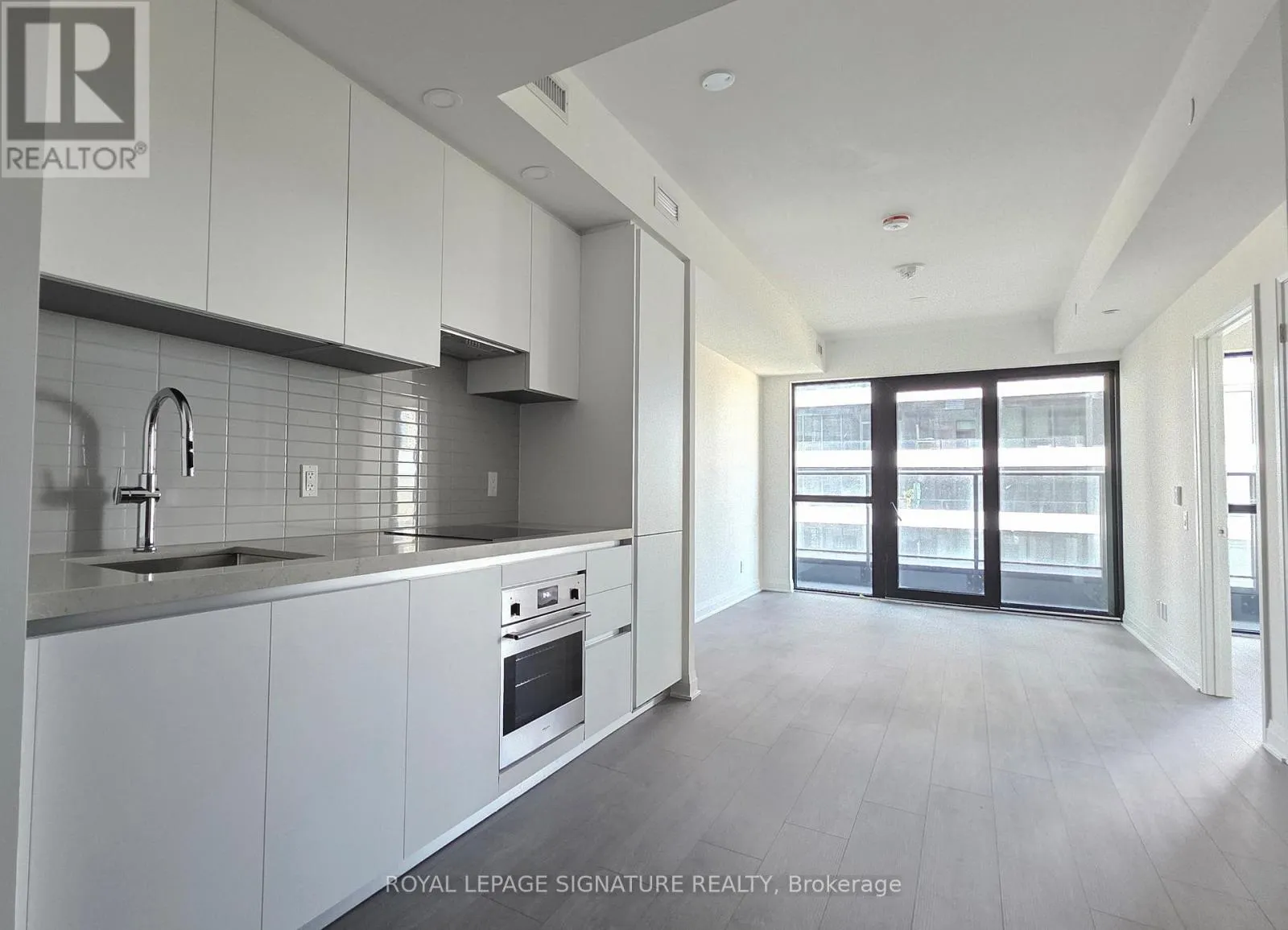 Apartment for rent: 2509 - 4015 The Exchange, Mississauga, Ontario L5B 0N9