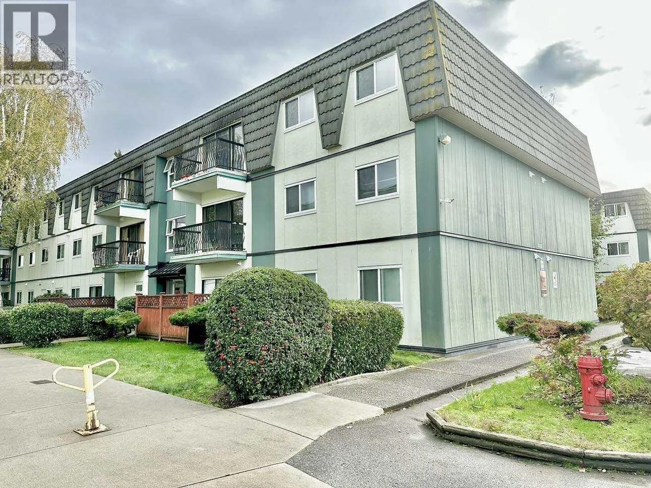 Apartment for rent: 251 8131 Ryan Road, Richmond, British Columbia V7A 2E4