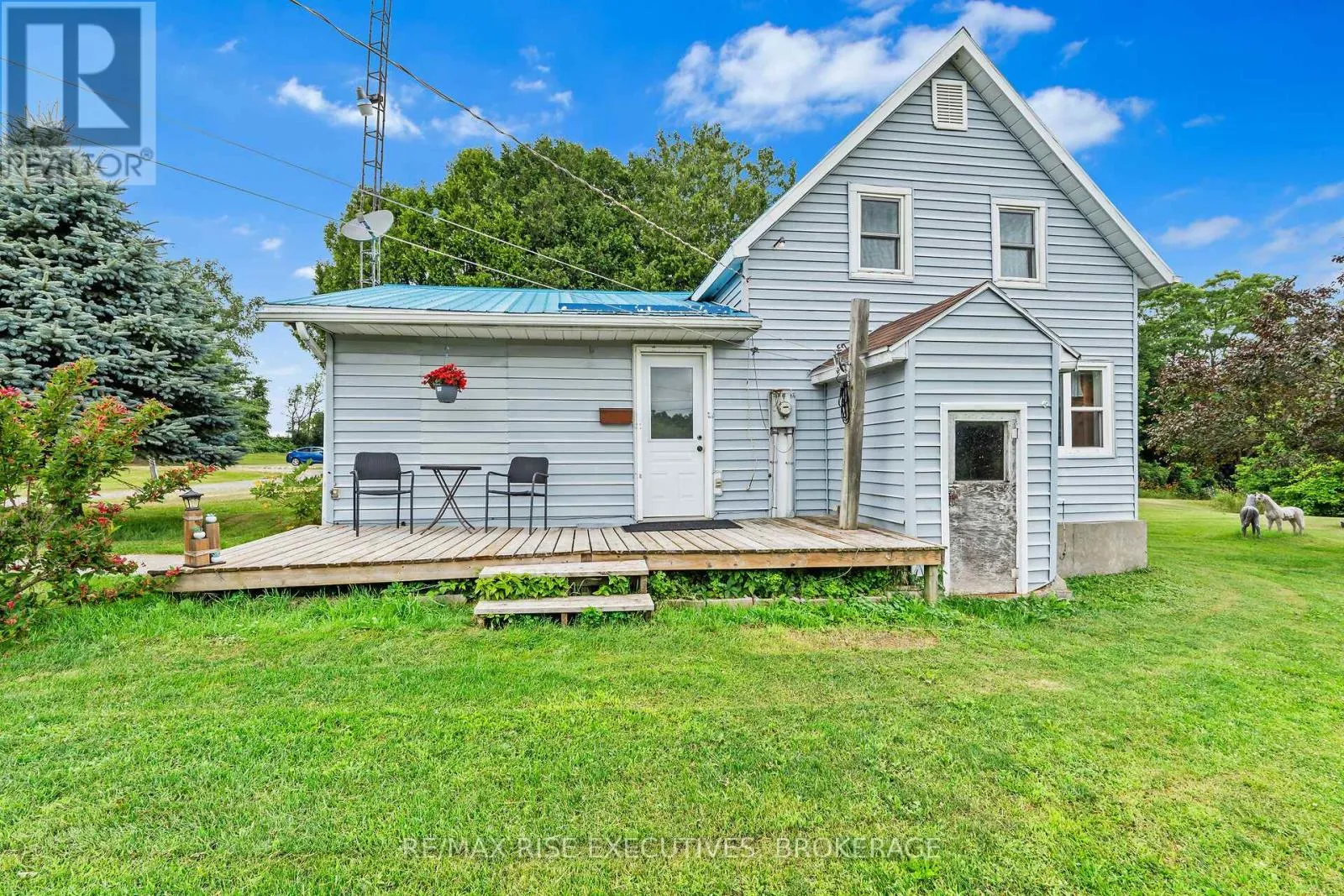 House for rent: 251 Briar Hill Road, Leeds and the Thousand Islands, Ontario K0E 1N0