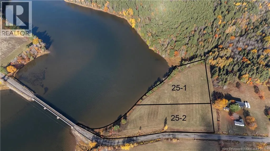 25-1 Chemin Bass River Point Road, Bass River, New Brunswick E4W 2S7