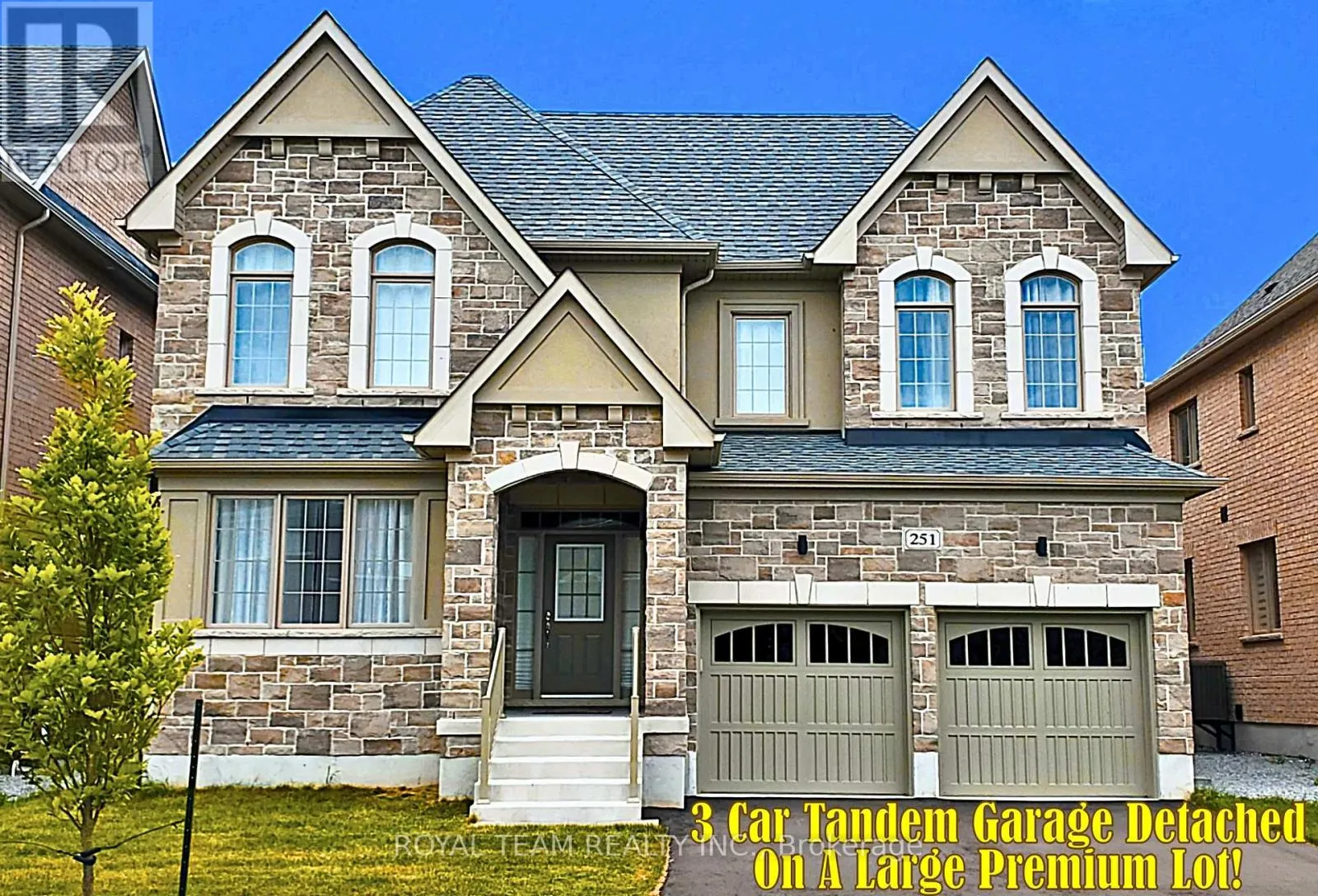 House for rent: 251 Danny Wheeler Boulevard, Georgina, Ontario L4P 0J9