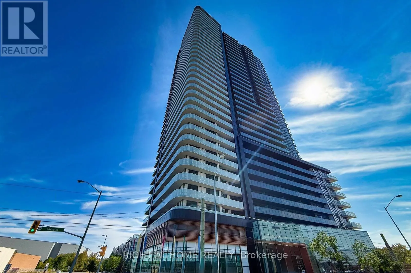 Apartment for rent: 2513 - 7895 Jane St Street, Vaughan, Ontario L4K 2M7