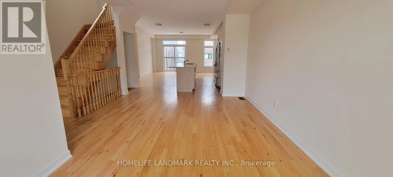 Row / Townhouse for rent: 2514 Castlegate Crossing, Pickering, Ontario M1X 0H6