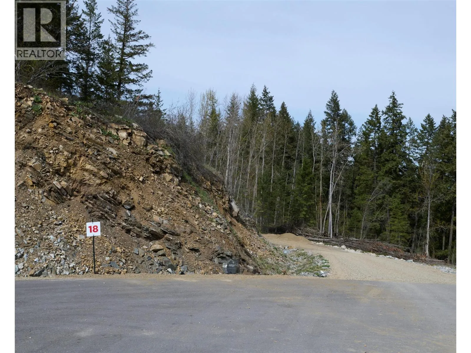 Other for rent: 252 Crooked Pine Road, Enderby, British Columbia V0E 1V1