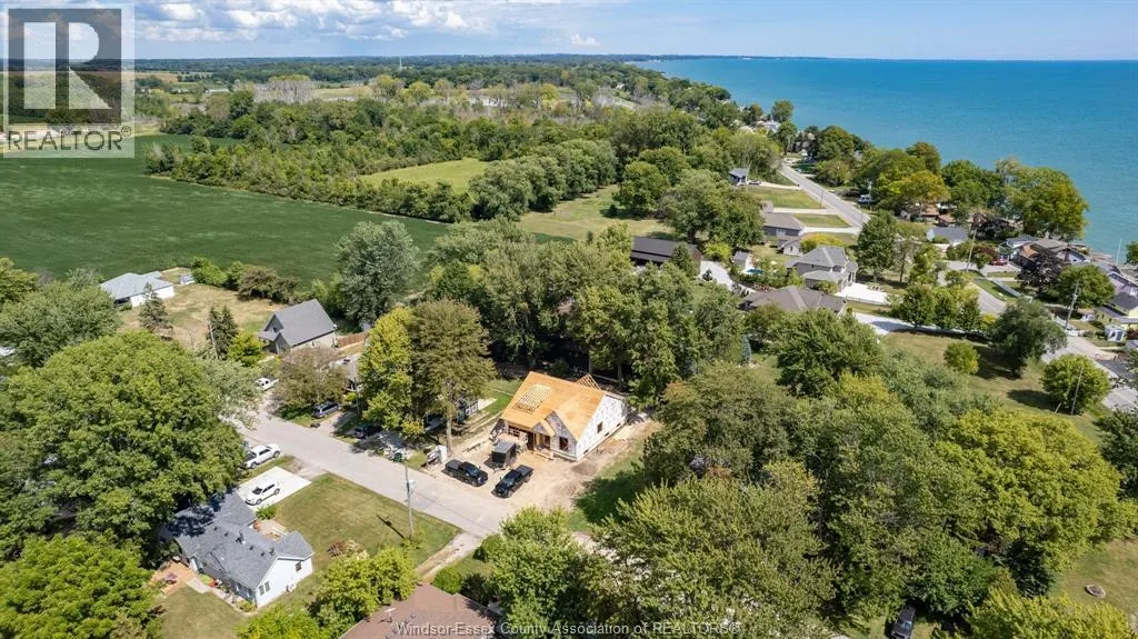 House for rent: 252 Ford Road, Kingsville, Ontario N9Y 3X2