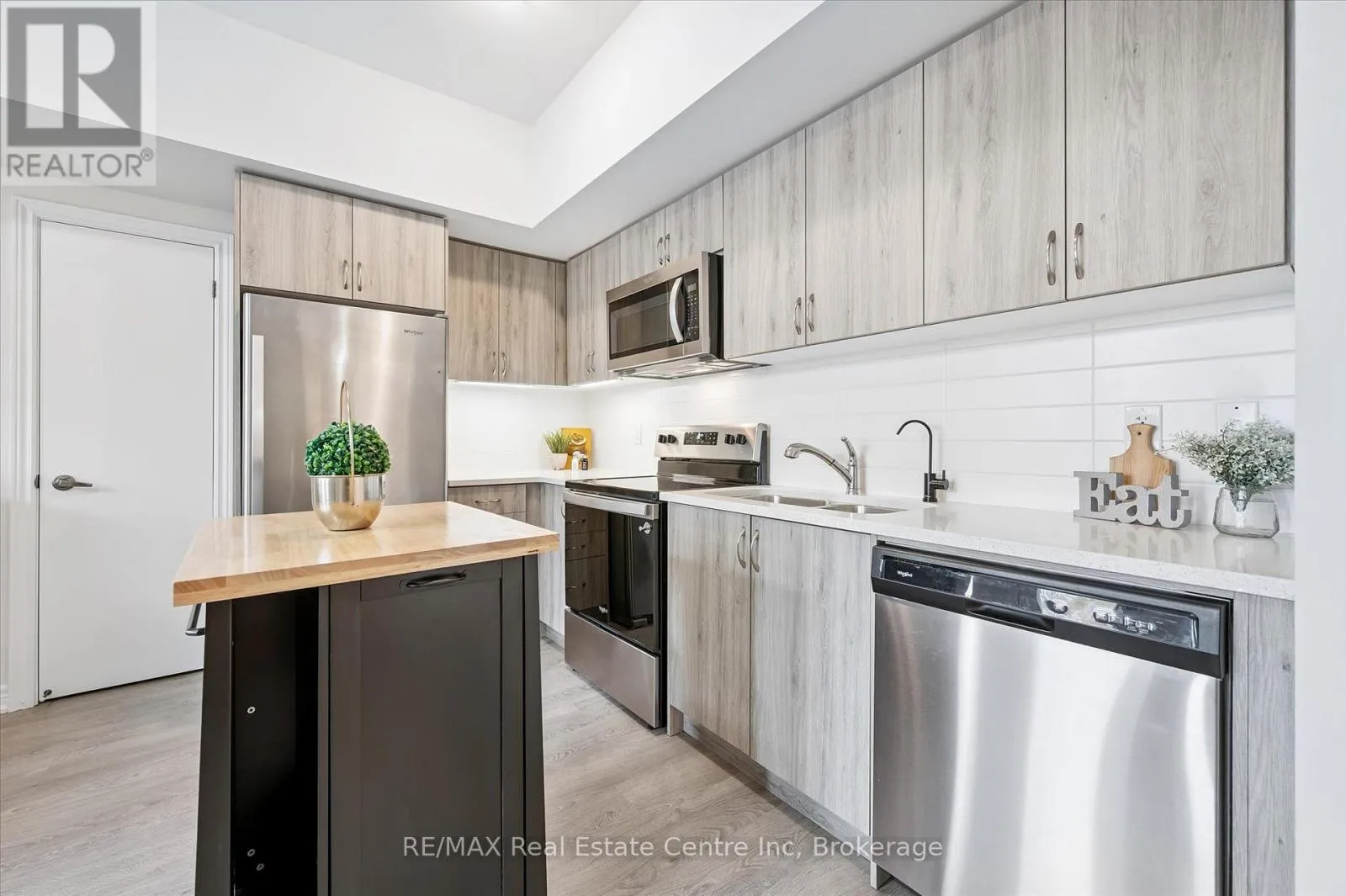 Row / Townhouse for rent: 252 Law Drive, Guelph, Ontario N1E 0P6