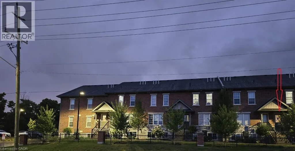 Row / Townhouse for rent: 252 Penetanguishene Road Unit# 10, Barrie, Ontario L4M 7C2