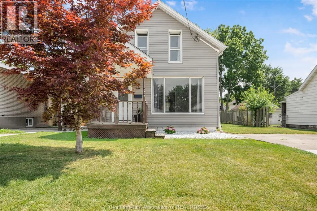 House for rent: 252 Selkirk Street, Chatham, Ontario N7L 1Z6