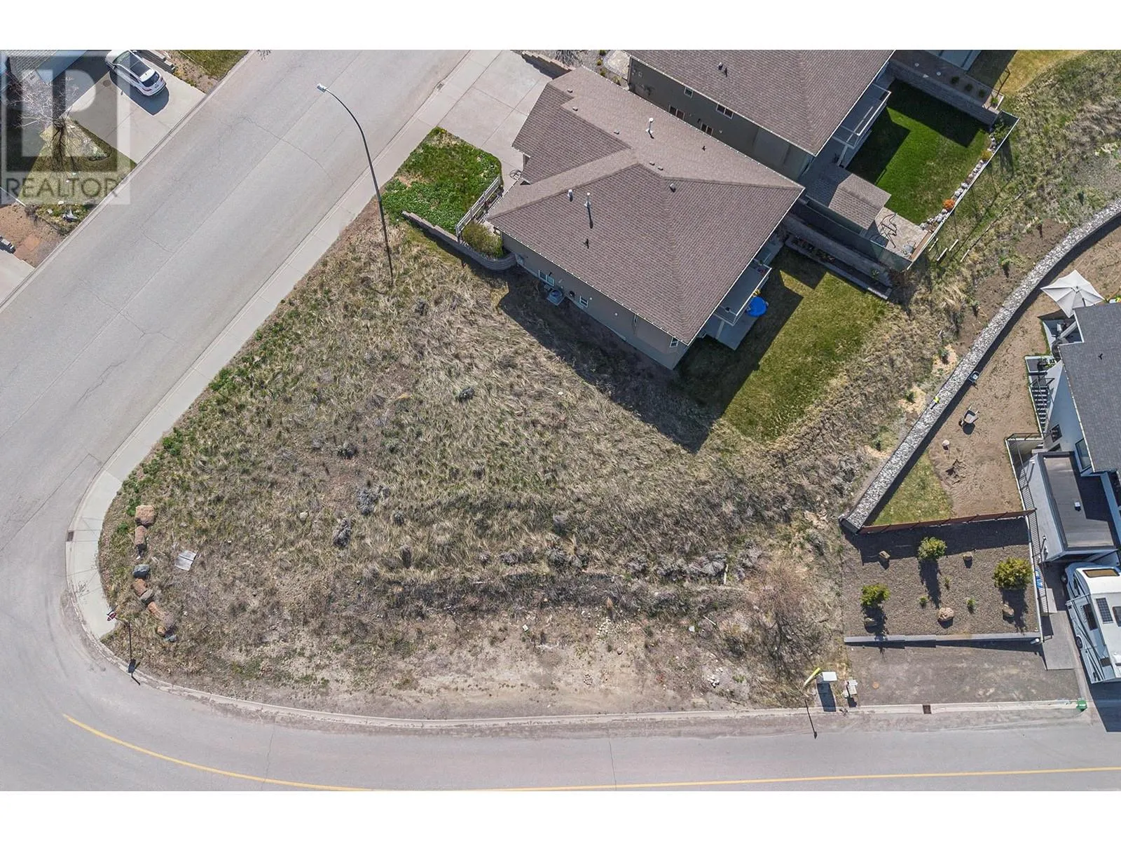 Other for rent: 2520 Bentall Drive, Kamloops, British Columbia V1S 1Y7