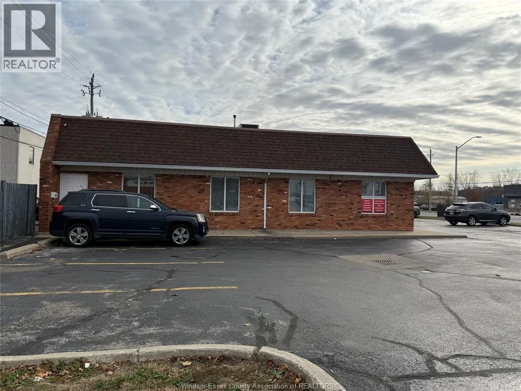 2528 Dougall Avenue Unit# B, Windsor, Ontario N8X 1T6