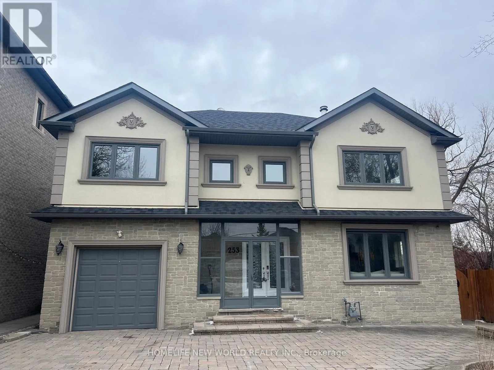 House for rent: 253 Lakeland Crescent, Richmond Hill, Ontario L4E 3A6