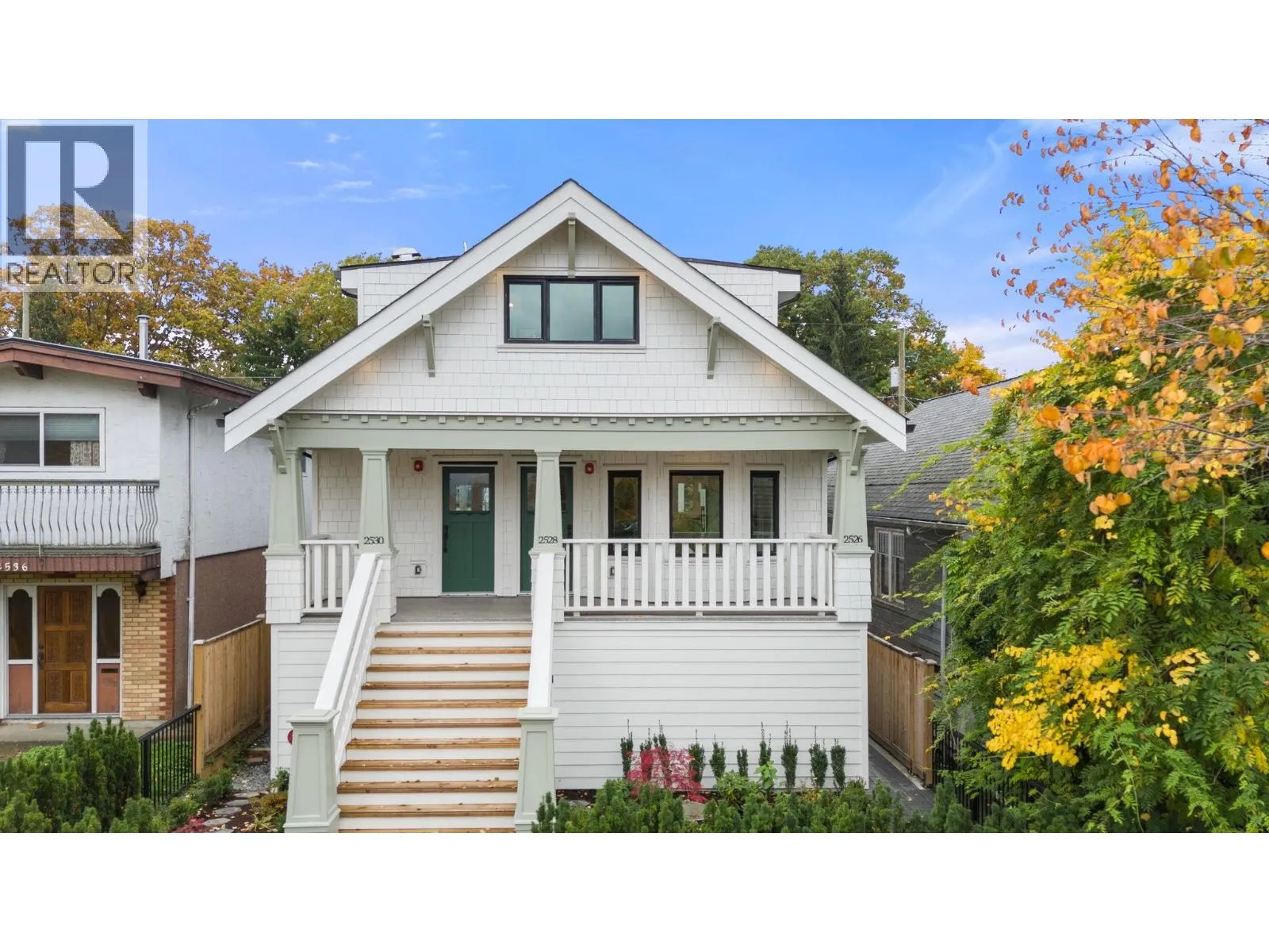 Duplex for rent: 2530 Mcgill Street, Vancouver, British Columbia V5K 1H1