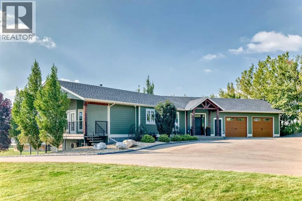 House for rent: 254041 Township Road 435, Rural Ponoka County, Alberta T4J 1R2